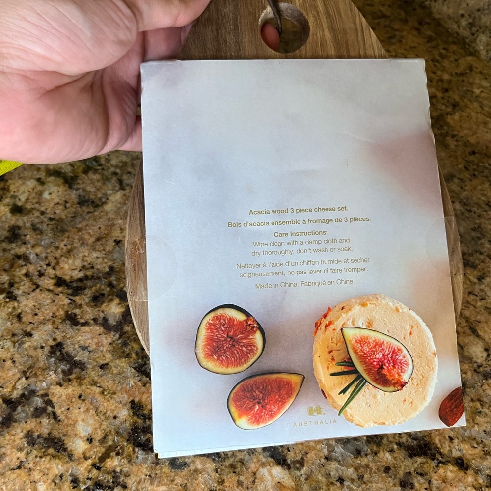 Cheese board nwt - Picture 3 of 5